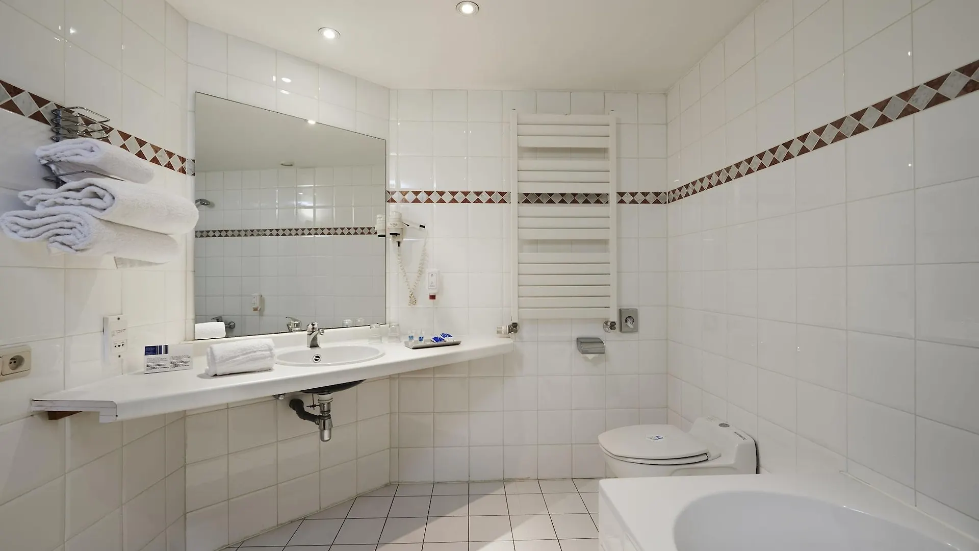 Hotel Brussels 4*,  Belgium